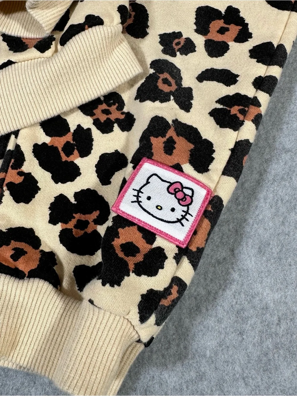 Hello Kitty hello kitty